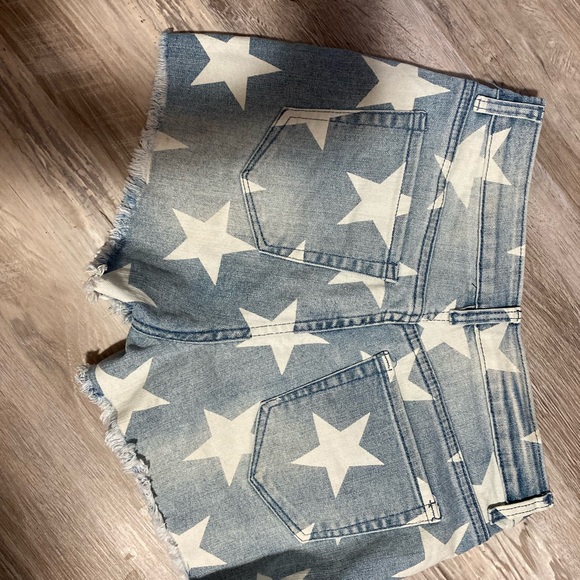 Everything in new - Picture 2 of 7